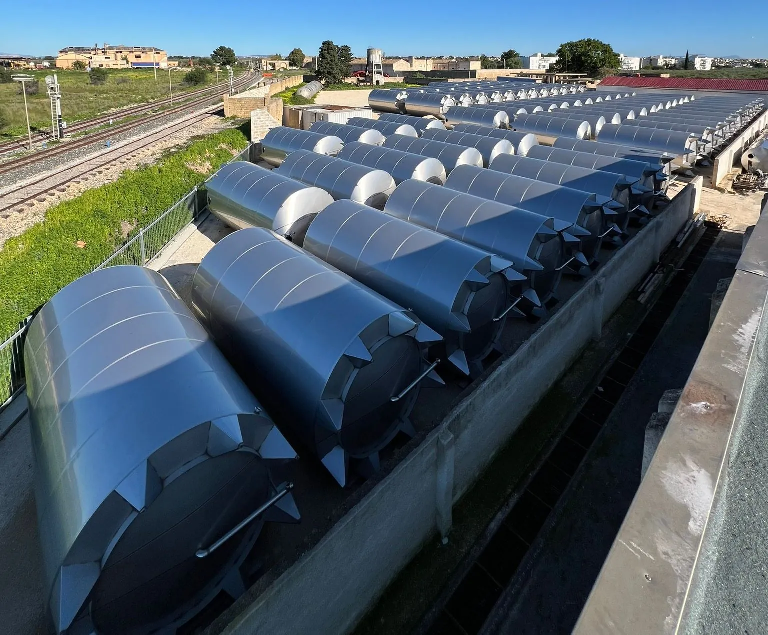 Serbatoi inox per Oleifici Asaro dal 1916 pronti alla consegna