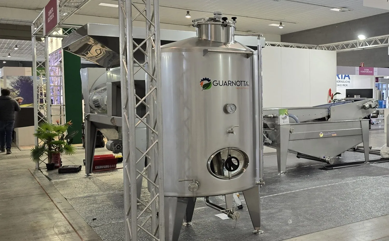 Lo stand Guarnotta Industries a Enoliexpo 2026